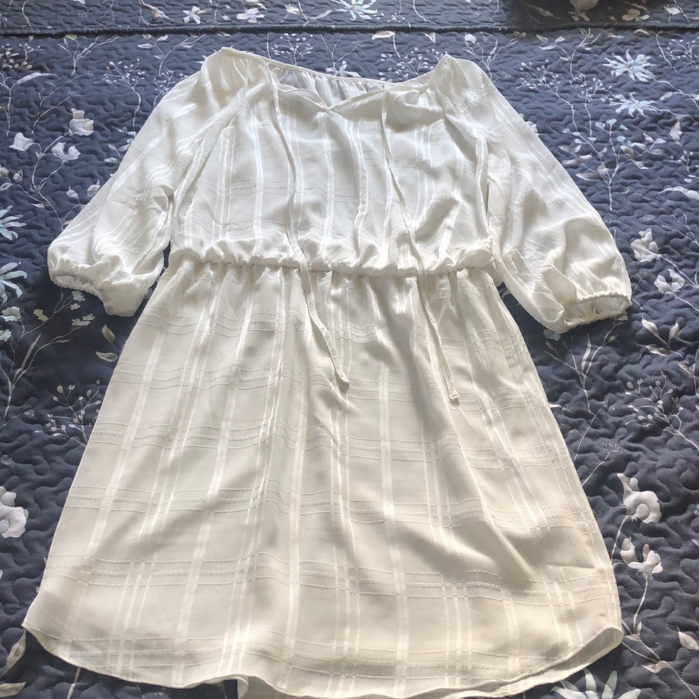 Chaps (medium) like-new women’s white dress